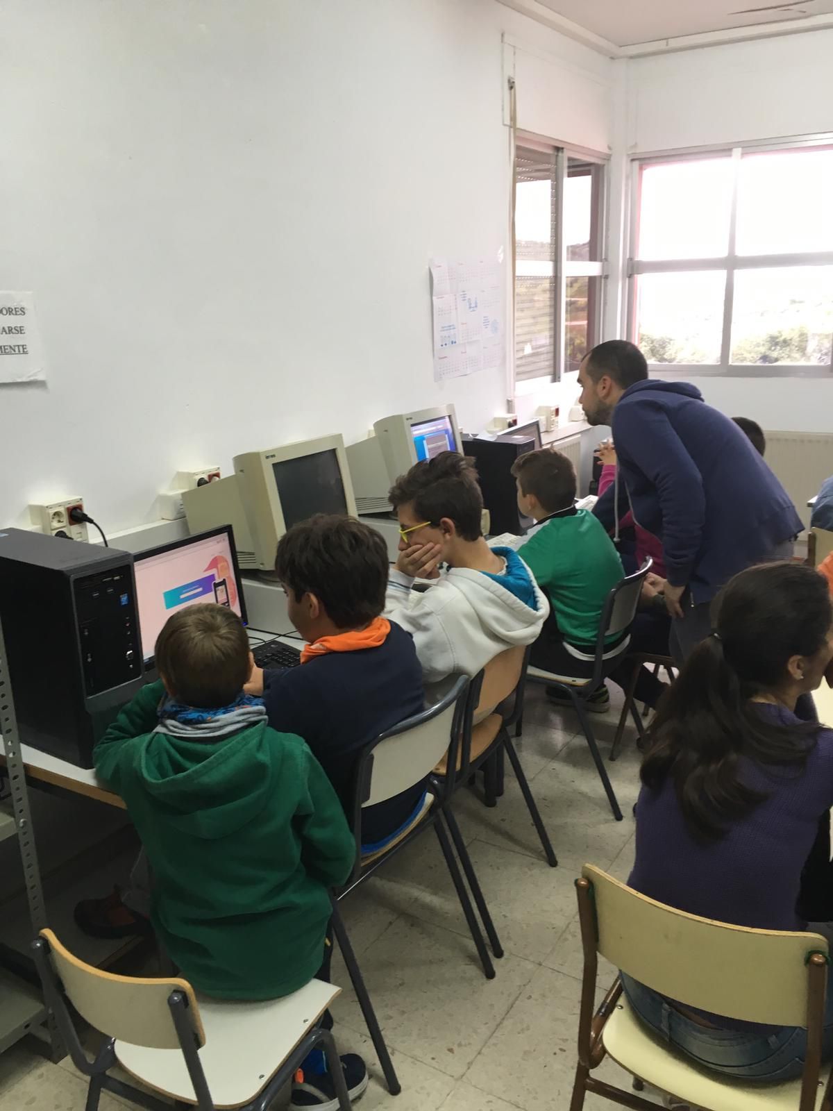 Junior emprendeIMG-20190406-WA0020